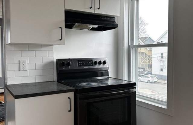 189 Fifth St unit: 2