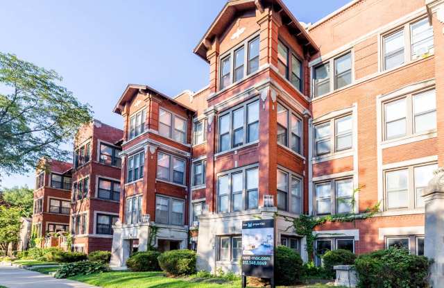 5049 S. Drexel Boulevard