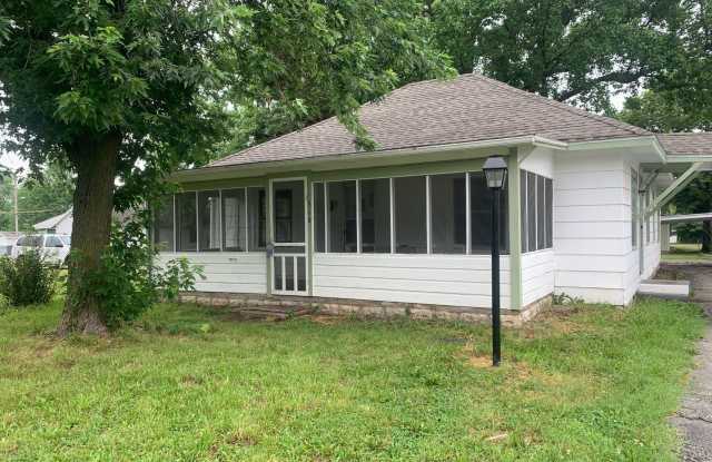 516 S Florida Ave