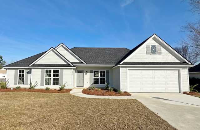 Stunning 4-Bedroom Home with Open Floor Plan  Fenced Backyard!