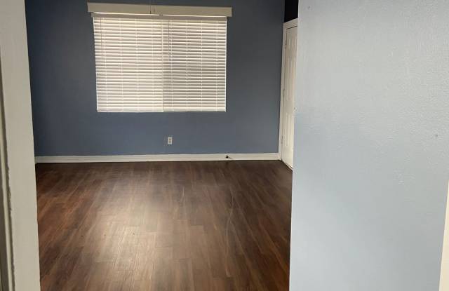 1153 McDuff Avenue South - 3