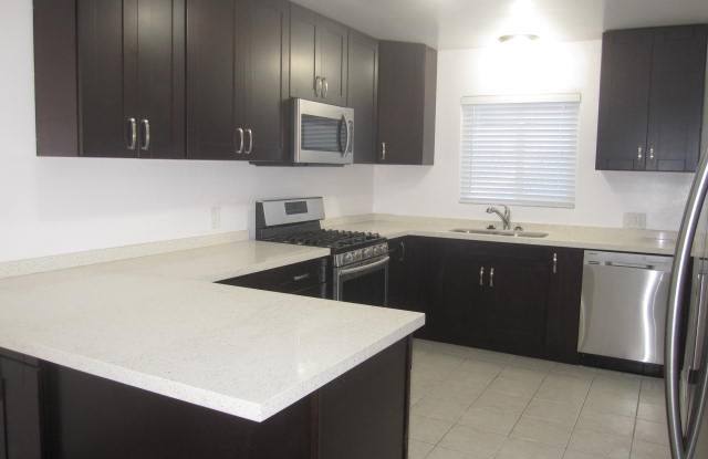 4159 1/2  Kansas St