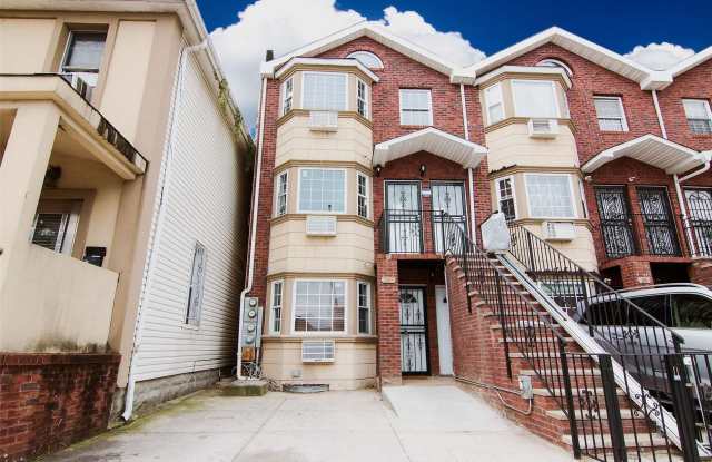 24 E 29th Street