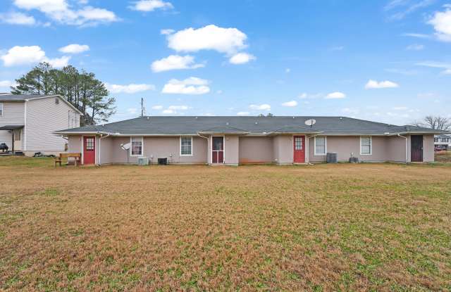 124 Evergreen Trail Southeast