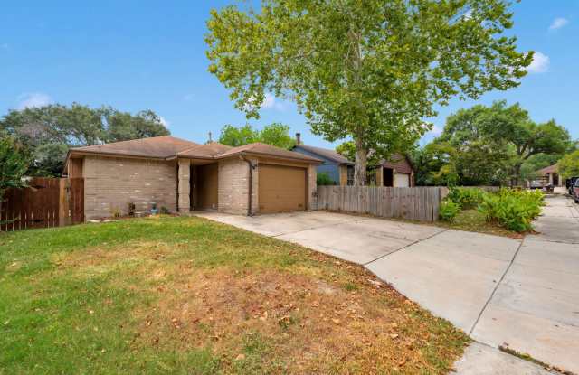 Photo of Charming 3-Bedroom, 2-Bath Open Concept Home in San Antonio, TX