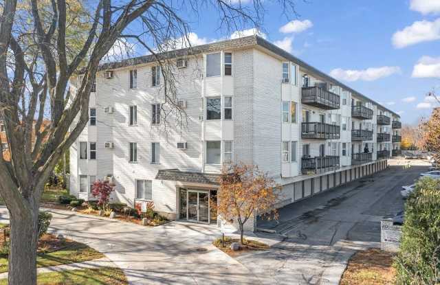 Photo of 8232 Niles Center Road unit: 404