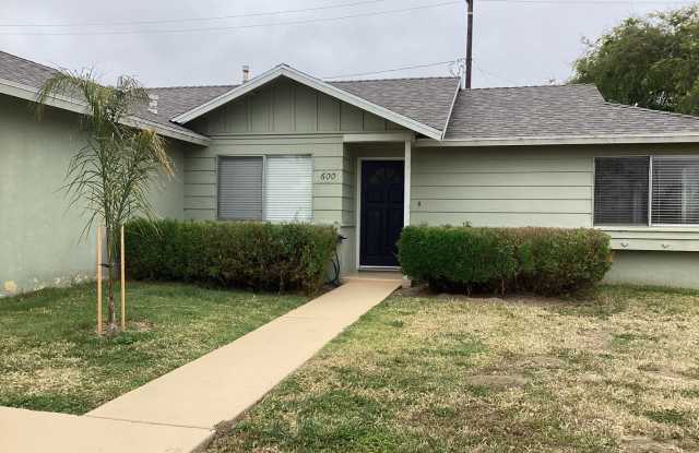 Single Story Updated Pet Friendly Home