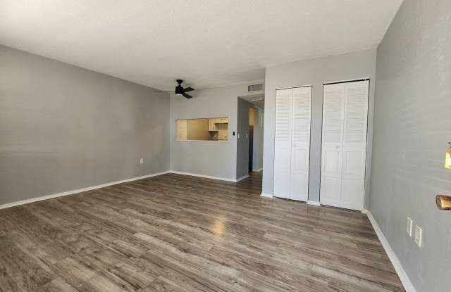 Photo of Spacious 1 Bd / 1 Ba Apartment Home ** UNDER NEW MANAGEMENT **