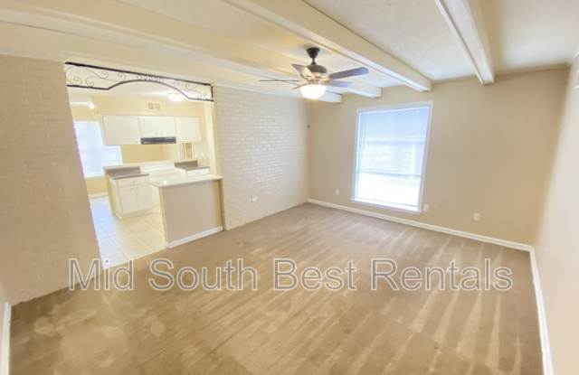 4146 Forest View (Parkway Village)