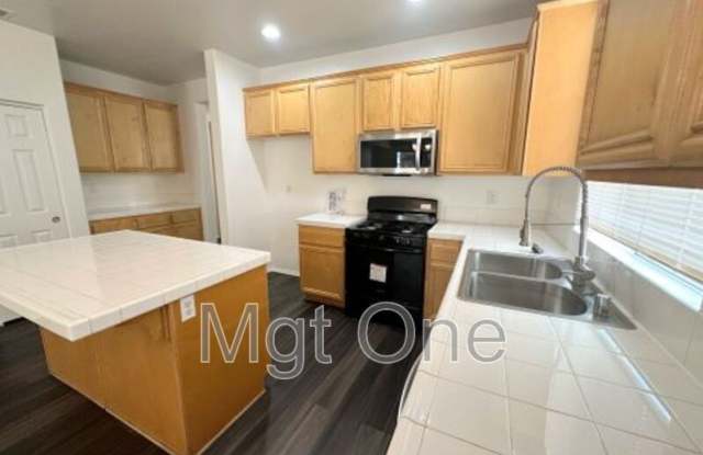 15368 Avenida De Portugal