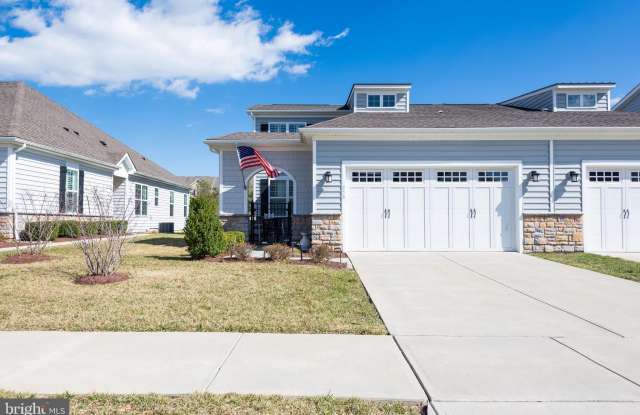 Photo of 858 MOORINGS Circle unit: 11