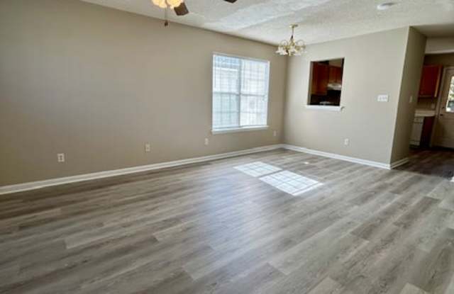 Photo of 326 Brookfield RdApt. A