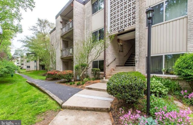 5202 CROSSFIELD COURT - 5202 Crossfield Court, North Bethesda, MD 20852