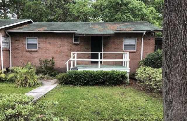 1324 Hamilton Street