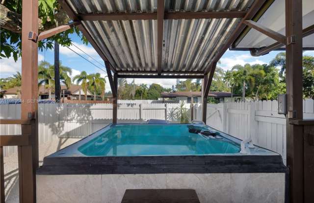 7501 Raleigh Street, Hollywood, FL 33024