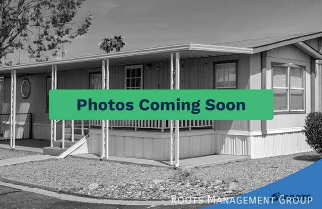 2710 West Oakridge
