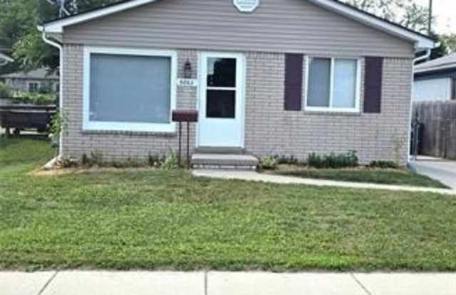 6862 Burr Street