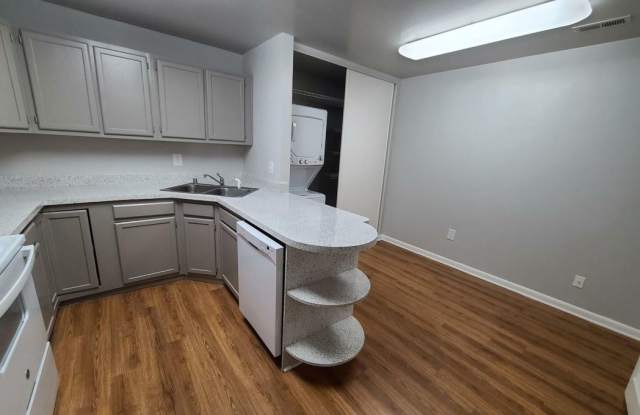 Residences at Pleasant Ridge