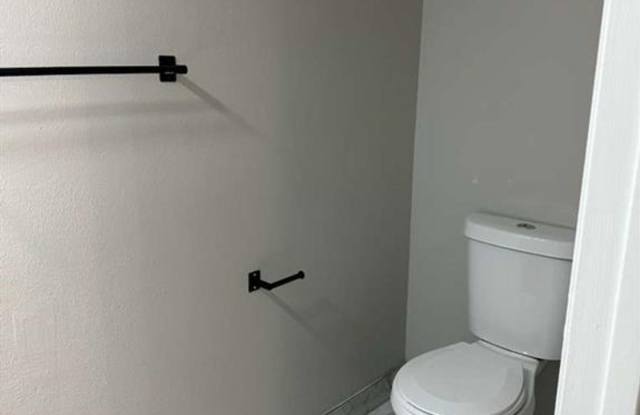 Renovated 3 Bedroom, 1.5 Bath Townhome for Rent in Lilburn