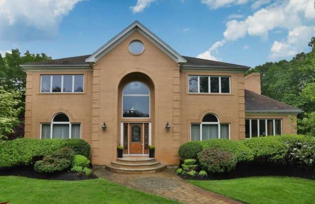 188 Sanborn Ln