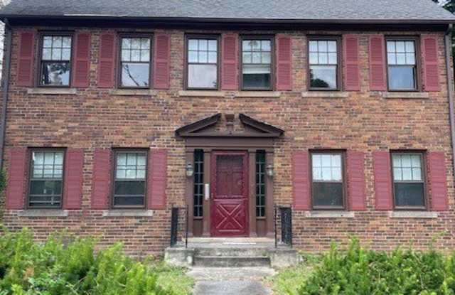 3454 Ingleside Road