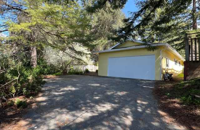 Charming 3bd / 2ba Long-Term Rental