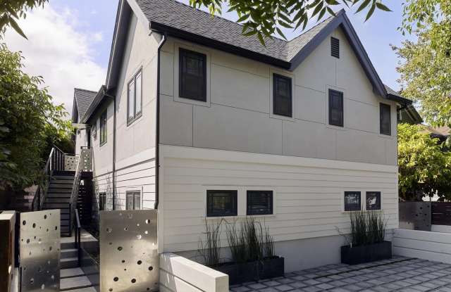 1017 47Th St unit: C