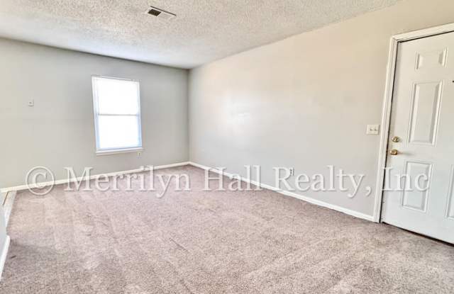 Photo of 5808 North Main Street