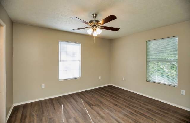 ** 3Bed 2 Bath located in Prattville **Call (334-366-9198 for a self showing)
