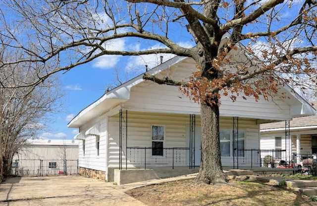 Beautifully Renovated 3 Bed, 1 Bath House - 10 North Birch Street, Sapulpa, OK 74066