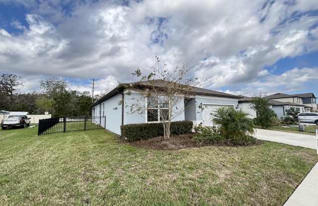 6119 Bradford Woods Dr