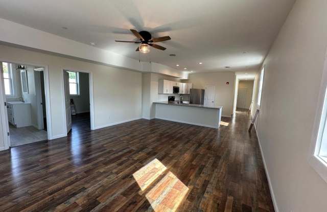 134 N MECHANIC ST #A