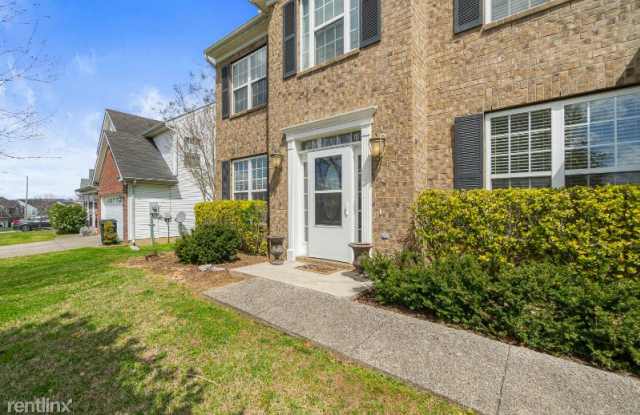 4019 Cadence Dr