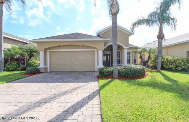 1175 Clubhouse Drive