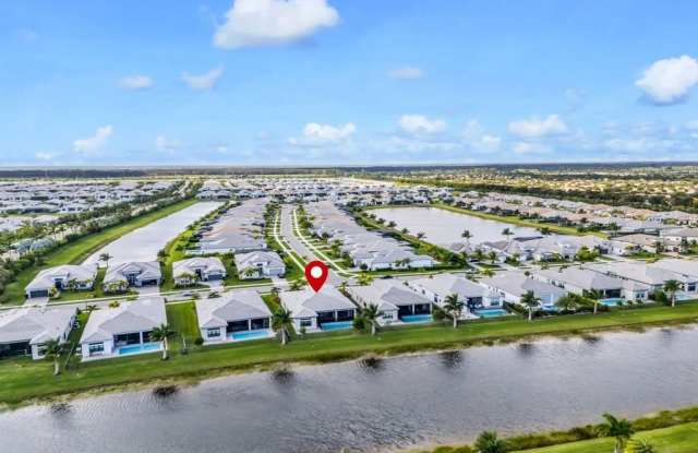 11242 Glen Orchard Ln