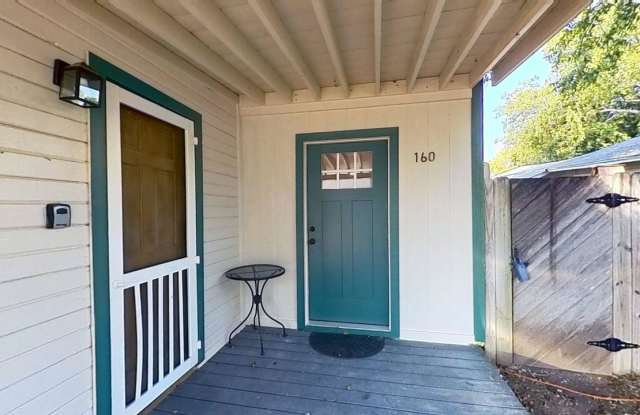160 S Fredericksburg St