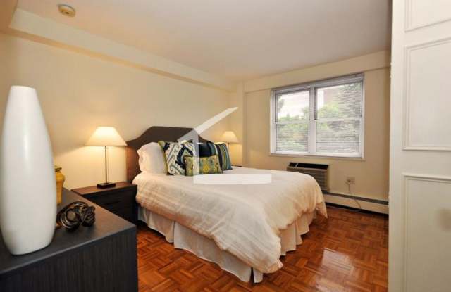 Photo of Coolidge Corner 2 Bed