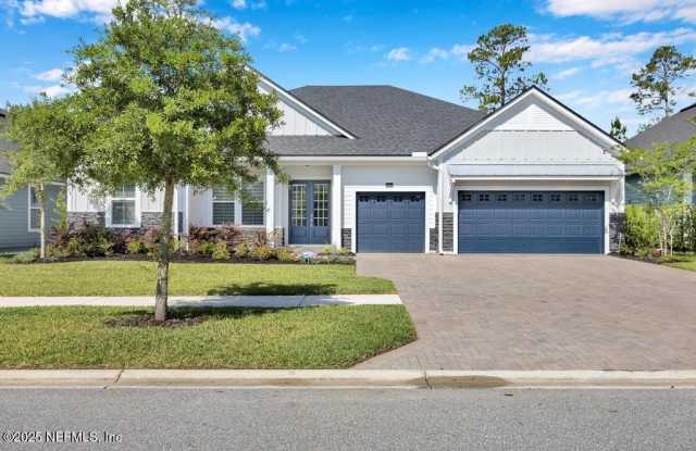 323 GLENNEYRE Circle