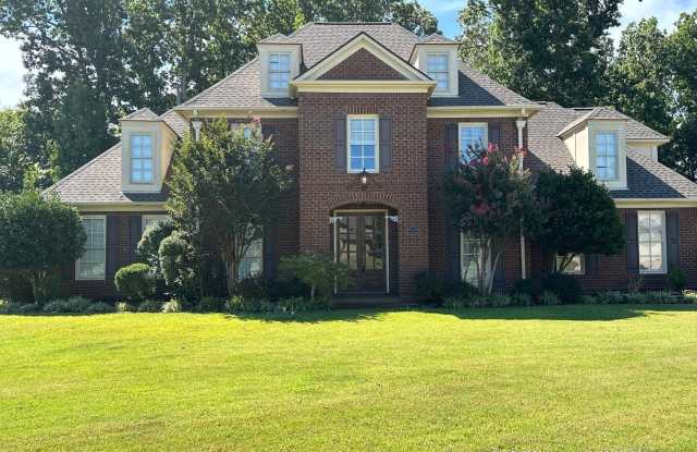 Gorgeous Lakeland TN Home for Lease - 10135 Ridgewood Oak Dr.