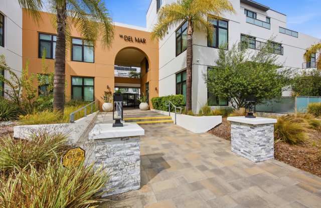 399 East Del Mar Boulevard #103