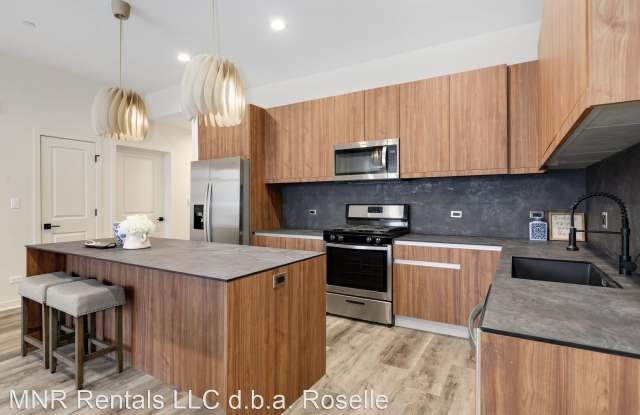 730 - 840 E Irving Park Road
