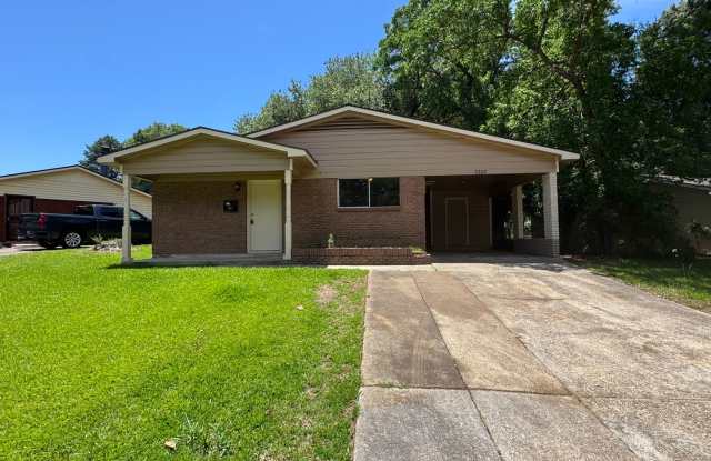 Photo of Cute 3 Bedroom Home