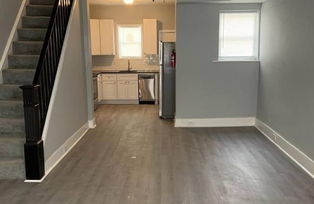 1314 S MYRTLEWOOD STREET