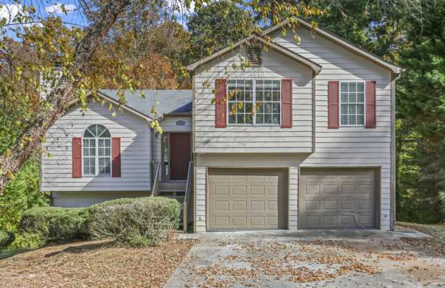 7380 Hunters Ridge Dr - 7380 Hunters Ridge Drive, Douglasville, GA 30134