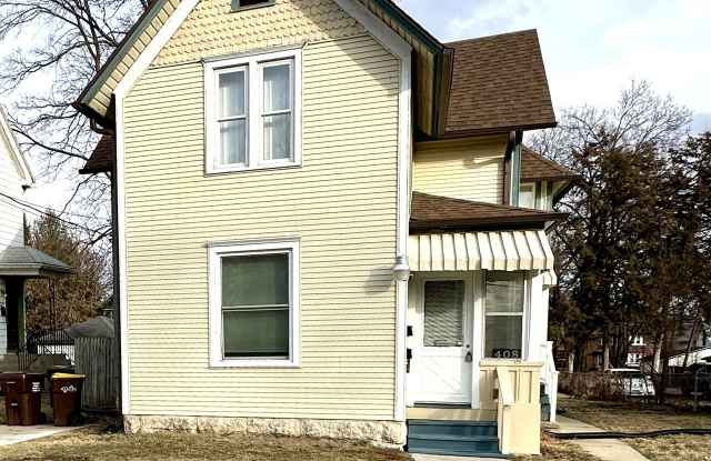 Photo of 408 S Gardiner Avenue