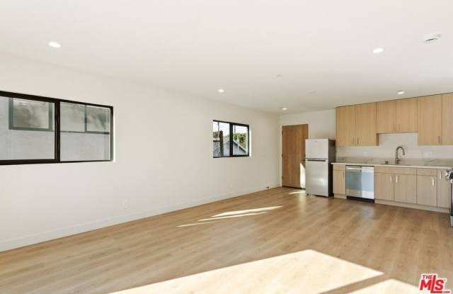 2845 Marsh St unit: 1/2