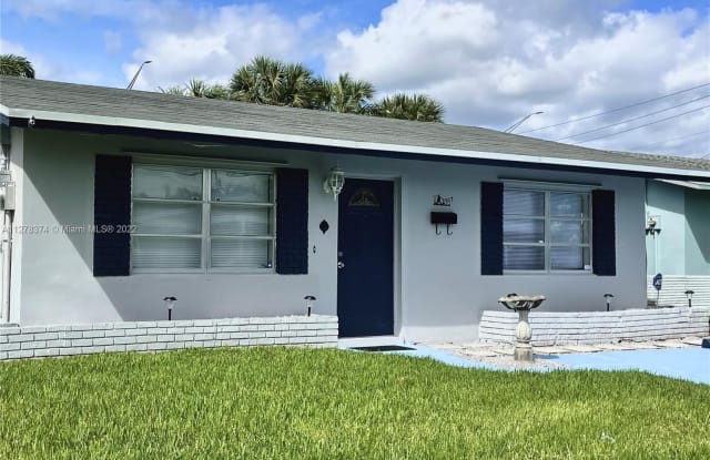 2917 NW 48th St - 2917 NW 48th St, Tamarac, FL 33309