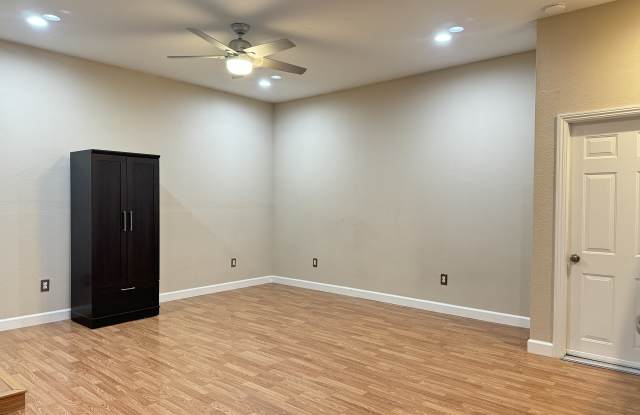 3581 Markley Creek Dr