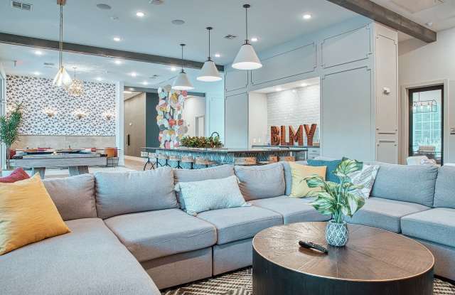 Student Housing - Flagship Carrollton