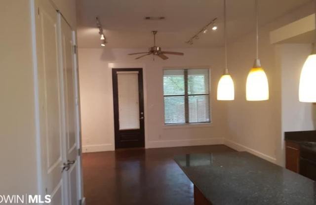 206 Cody Lane